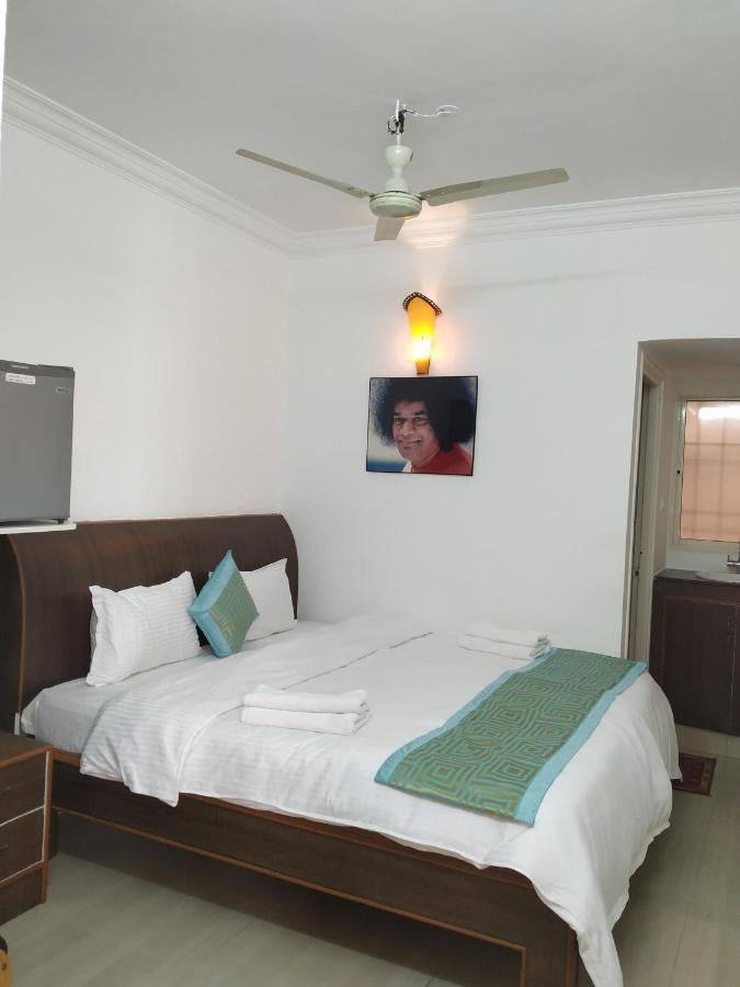 Aum Hotel Puttaparthi Zewnętrze zdjęcie